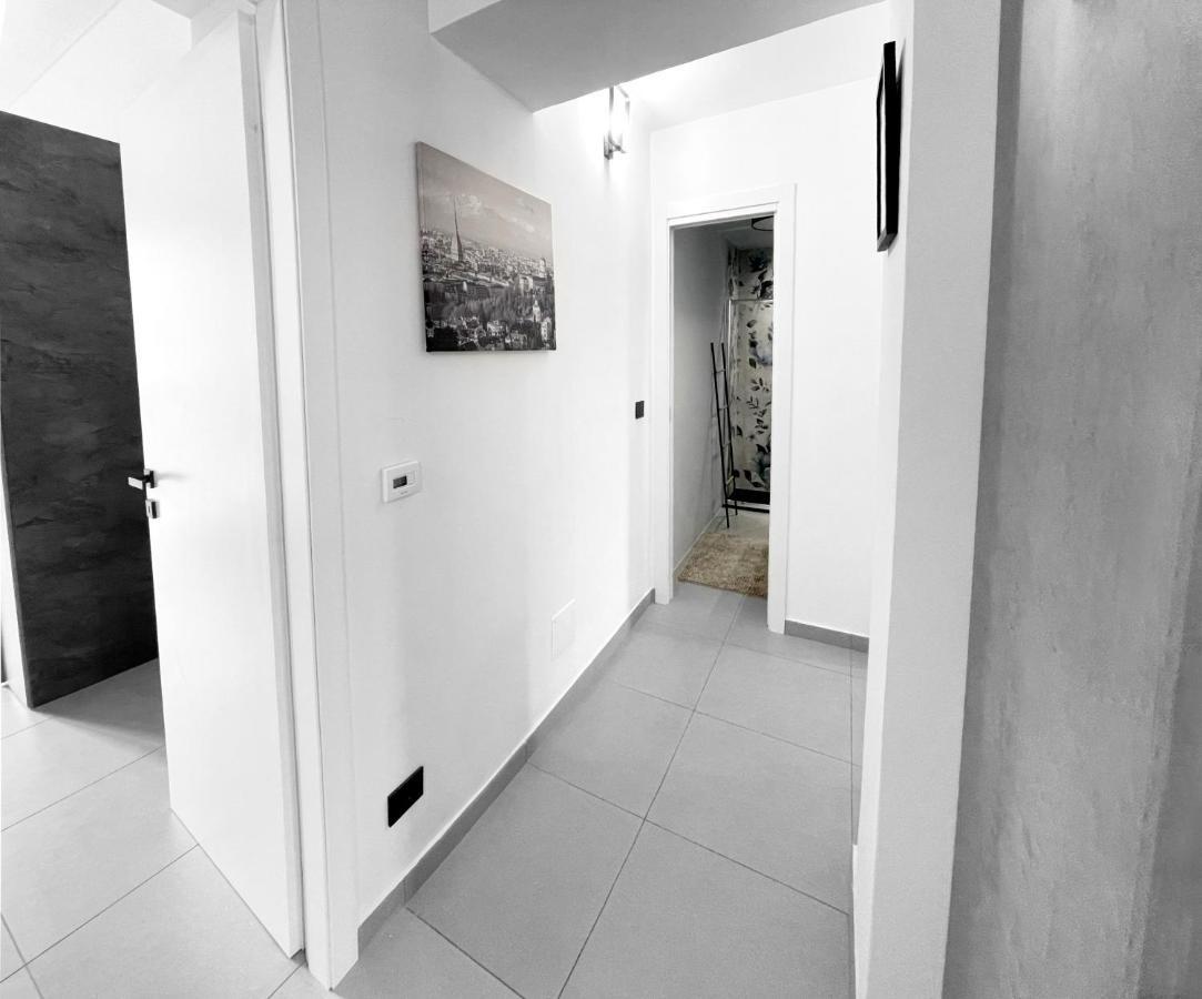 Apartmán Porta Susa X6 - Freeparking Wi-Fi E Netflix Turín Exteriér fotografie